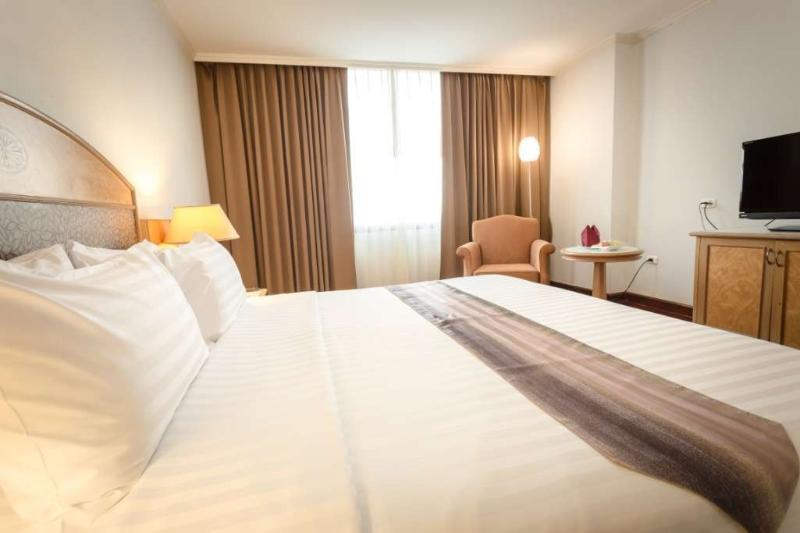 Grand Tower Inn Rama 6 Bangkok Luaran gambar